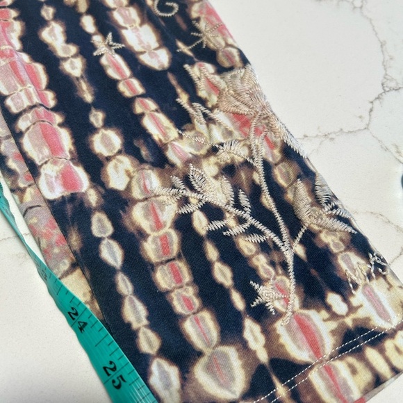 Johnny Was Tie-Dye Embroidered Top and Pants Size S - Picture 12 of 12